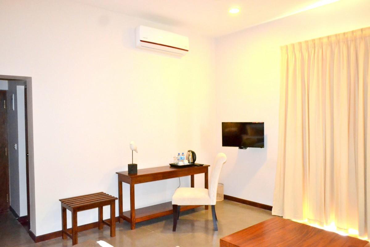 Kethaka Aga Hotel Tissamaharama Buitenkant foto
