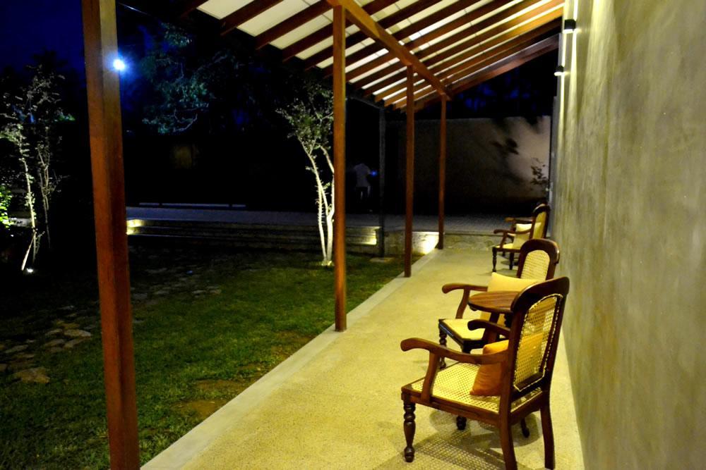 Kethaka Aga Hotel Tissamaharama Buitenkant foto